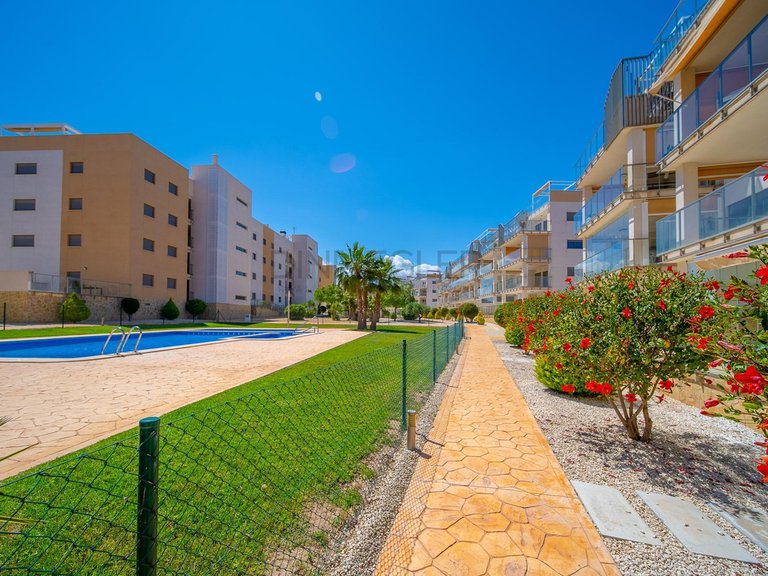 Ático en venta en Orihuela Costa, Alicante 47