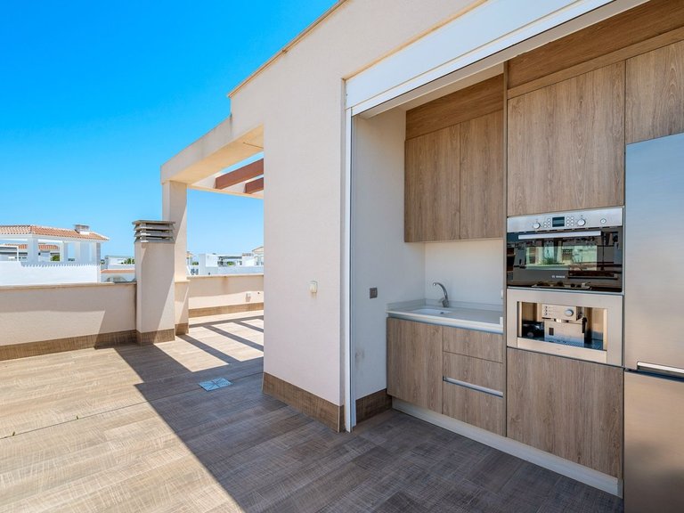 Villa for Sale in Rojales, Alicante 28