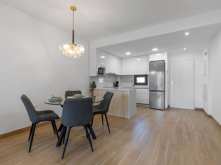 Penthouse for Sale in Costa Blanca Torrevieja, Alicante 9