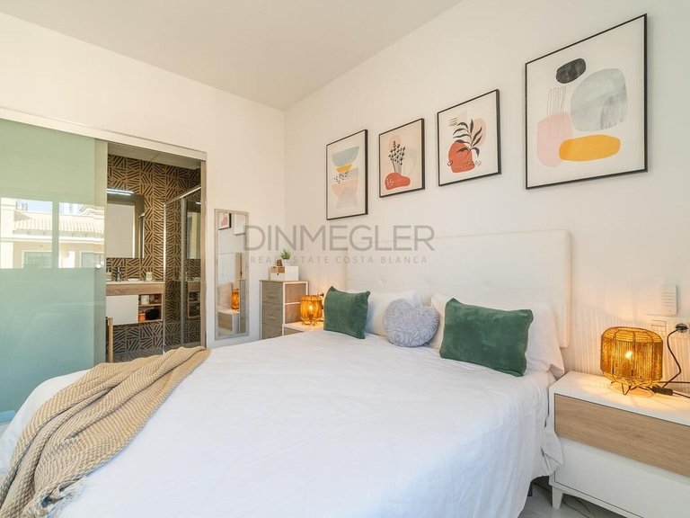 Town House for Sale in Orihuela Costa, Alicante 28