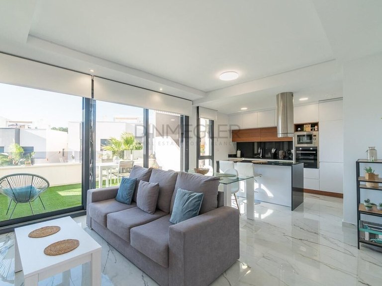 Town House for Sale in Orihuela Costa, Alicante 3