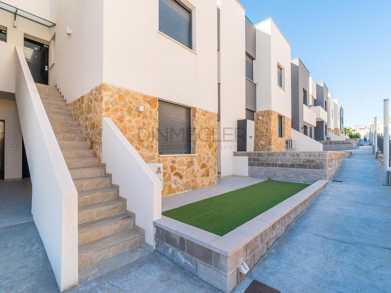 Town House for Sale in Orihuela Costa, Alicante 32