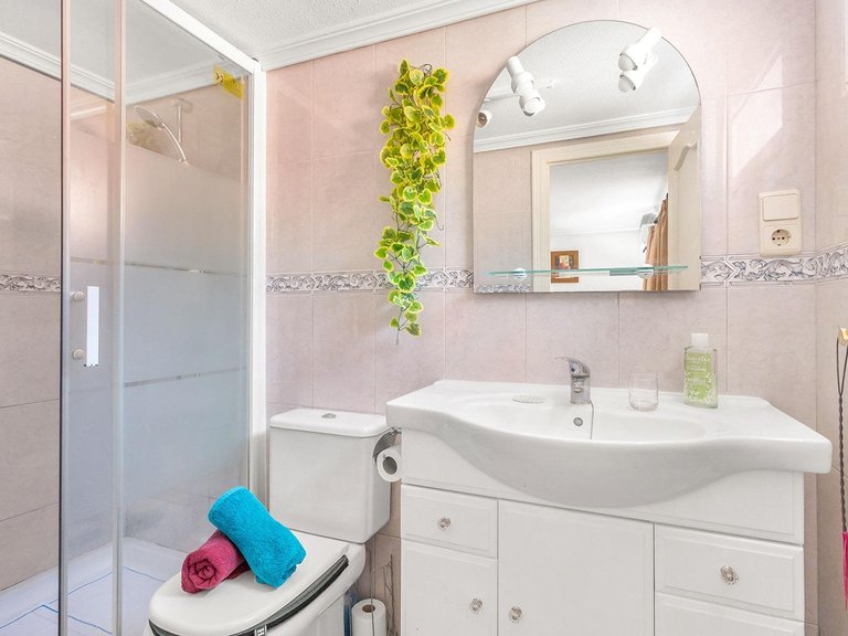 Villa for Sale in Torrevieja, Alicante 14