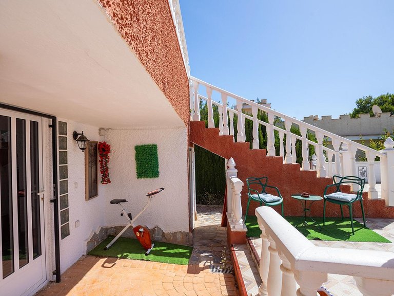 Villa for Sale in Torrevieja, Alicante 31