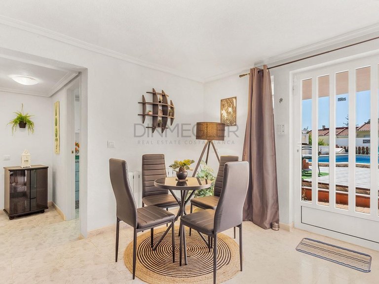 Villa for Sale in Torrevieja, Alicante 19