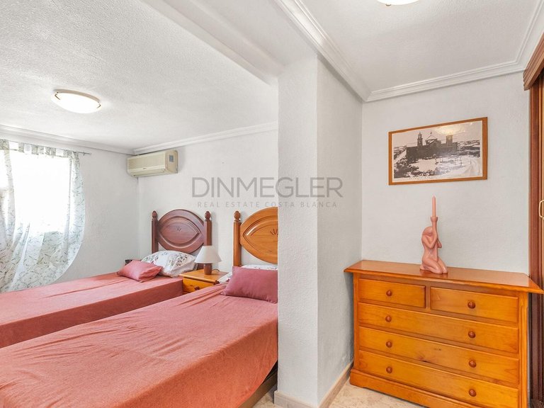 Villa for Sale in Torrevieja, Alicante 27