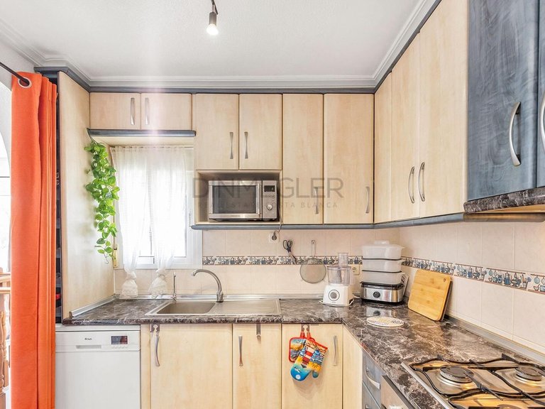 Villa for Sale in Torrevieja, Alicante 41