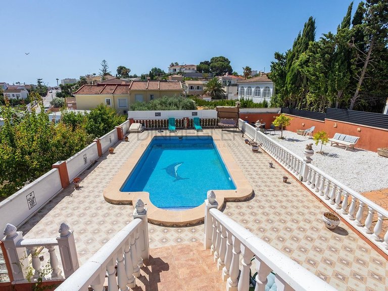 Villa for Sale in Torrevieja, Alicante 5