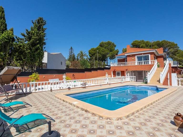 Villa for Sale in Torrevieja, Alicante 50