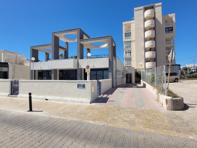 Apartment for Sale in Torrevieja, Alicante 42