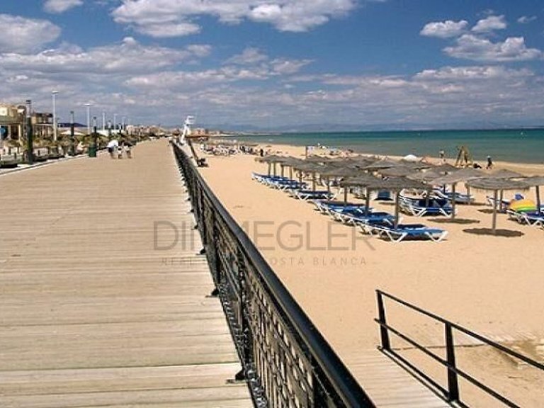 Apartment for Sale in Torrevieja, Alicante 44