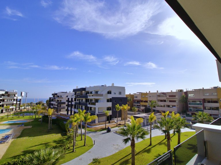 Apartment for Sale in Costa Blanca Orihuela Costa, Alicante 24