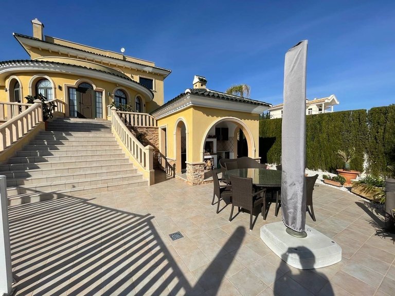 Villa for Sale in Ciudad Quesada, Alicante 1