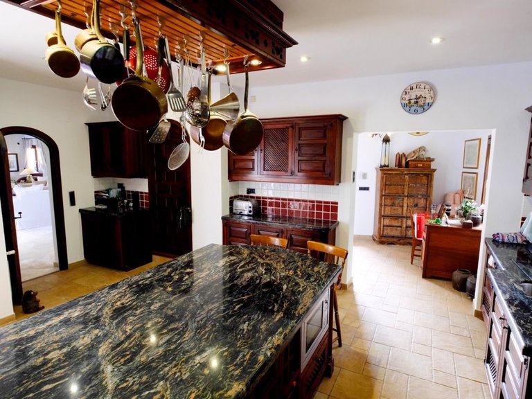 Villa for Sale in Benissa, Alicante 12