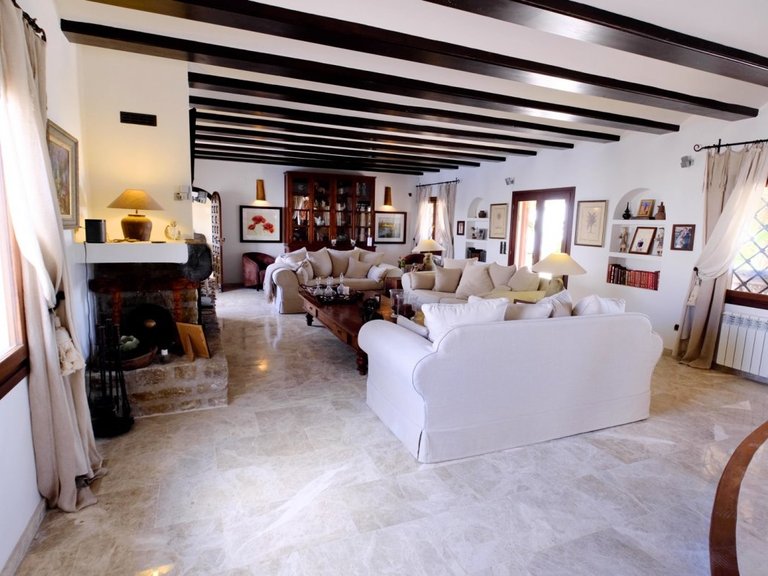 Villa for Sale in Benissa, Alicante 14