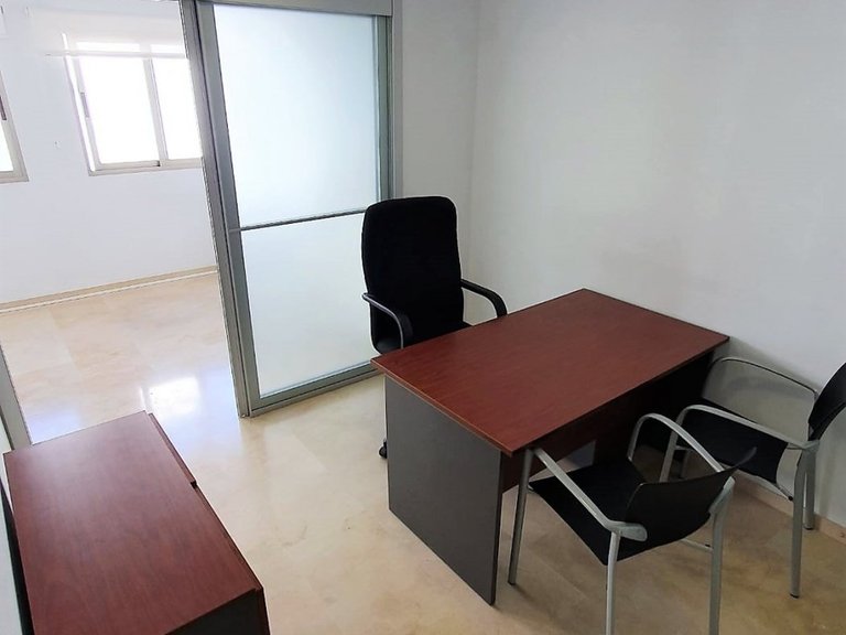 Commercial for Sale in Alicante, Alicante 6