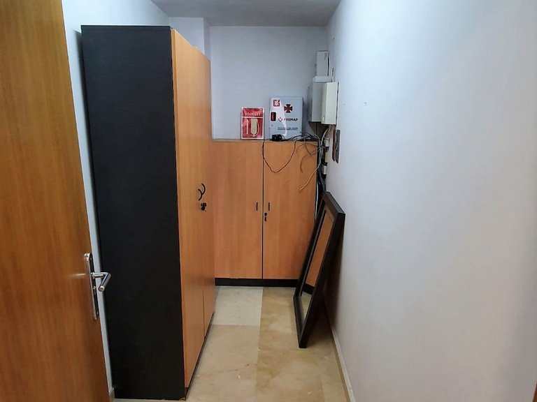 Commercial for Sale in Alicante, Alicante 8