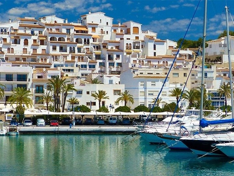 Villa for Sale in Teulada, Alicante 12