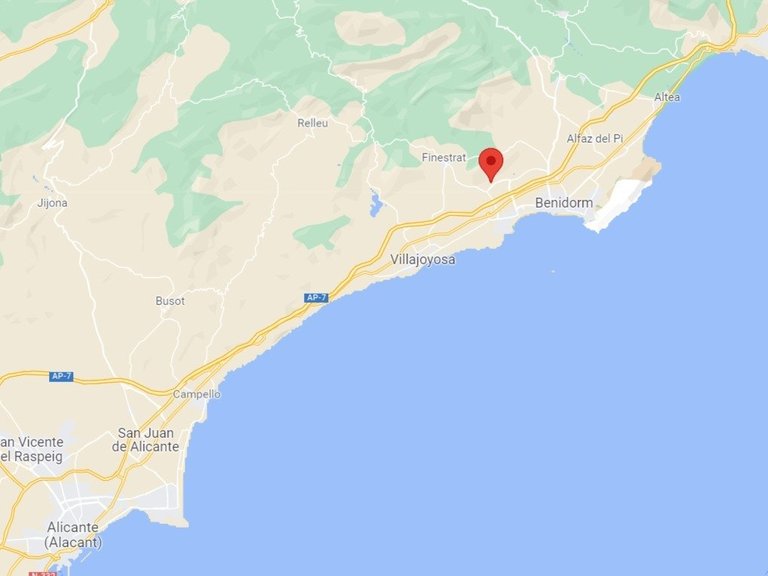 Villa for Sale in Finestrat, Alicante 13