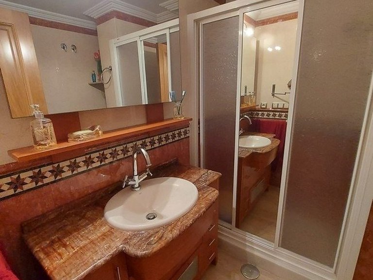 Villa for Sale in Torrevieja, Alicante 11