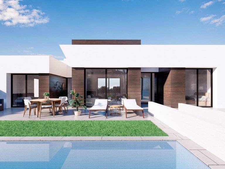 Villa for Sale in El Campello, Alicante 1
