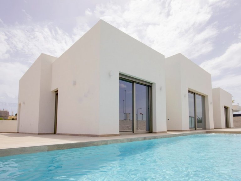 Villa for Sale in El Campello, Alicante 10
