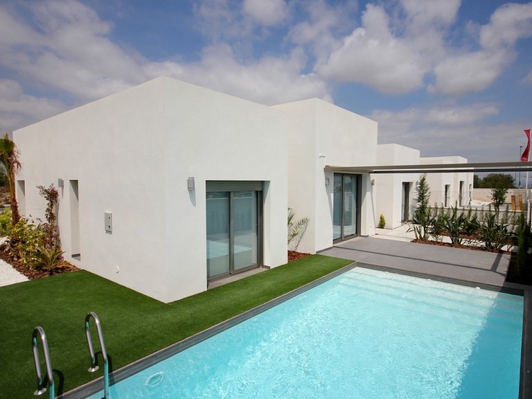 Villa for Sale in El Campello, Alicante 12
