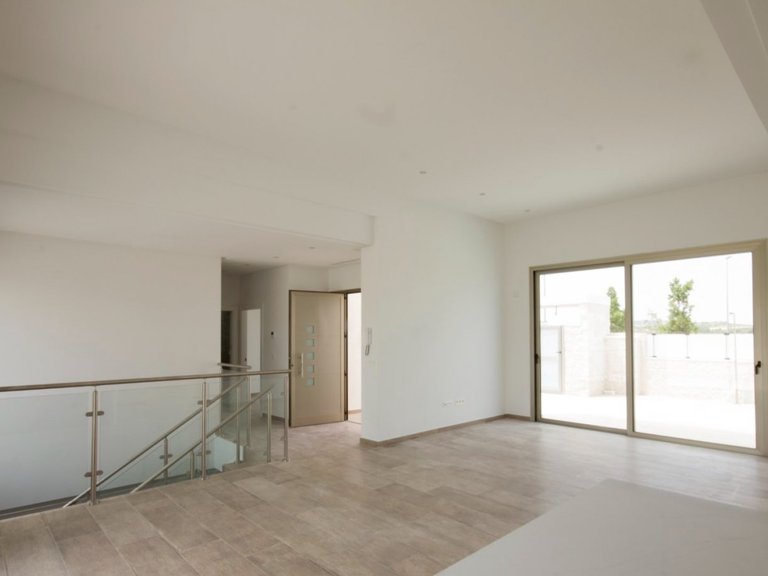 Villa for Sale in El Campello, Alicante 3