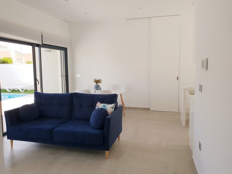 Villa for Sale in Pilar De La Horadada, Alicante 3
