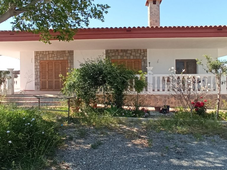 Villa for Sale in Mutxamel, Alicante 2