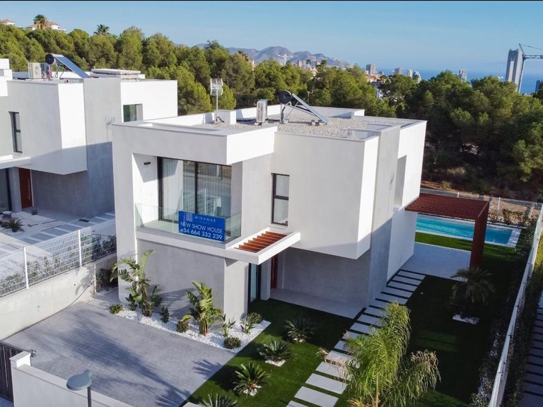 Villa for Sale in Finestrat, Alicante 7