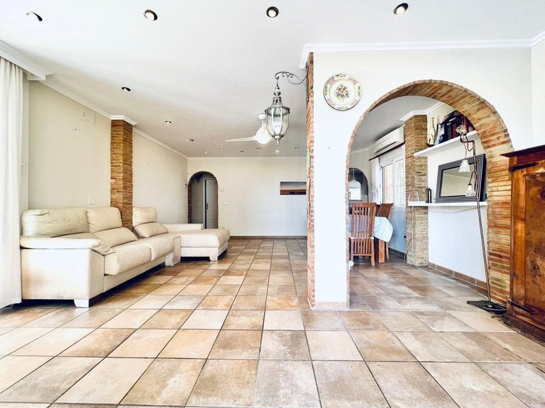 Villa for Sale in Calpe, Alicante 2
