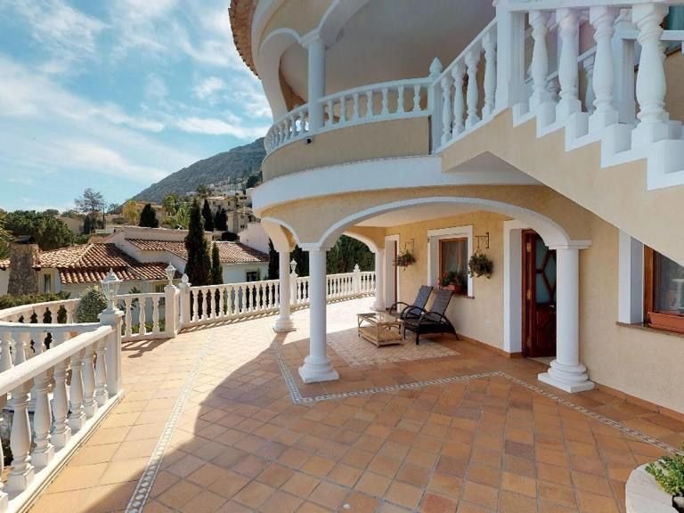 Villa for Sale in Calpe, Alicante 15