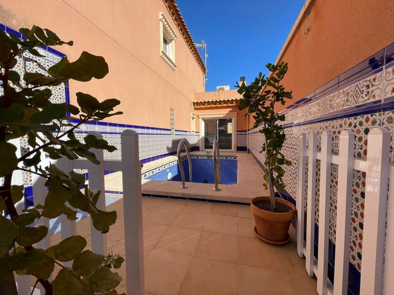 Town House for Sale in Bigastro, Alicante 12