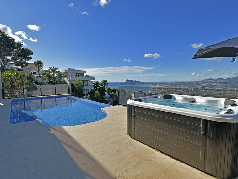 Villa for Sale in Altea, Alicante 12