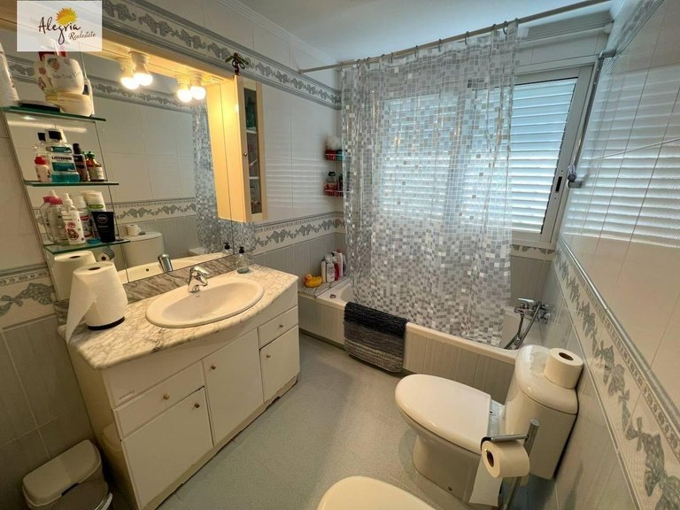 Villa for Sale in Manises, Valencia 8