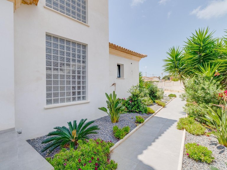 Villa for Sale in Calpe, Alicante 3