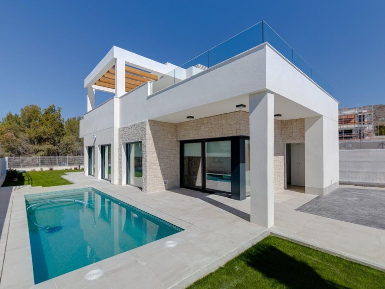 Villa for Sale in Finestrat, Alicante 1