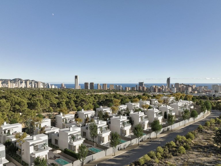 Villa for Sale in Finestrat, Alicante 11