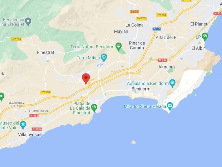 Villa for Sale in Finestrat, Alicante 11