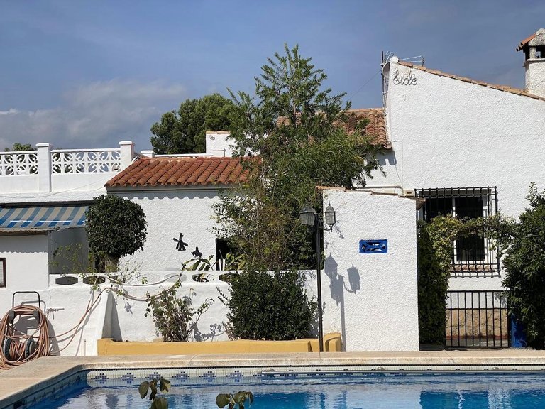 Villa for Sale in L'alfas Del Pi, Alicante 8