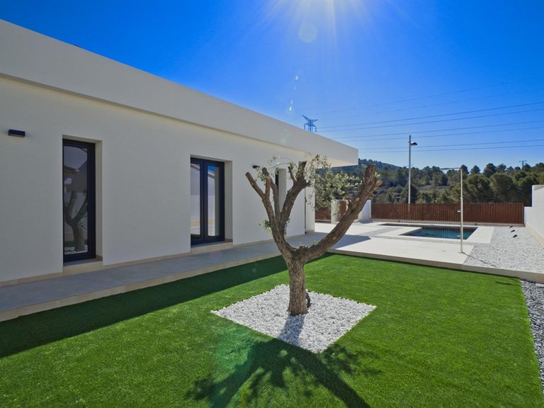 Villa for Sale in Finestrat, Alicante 4