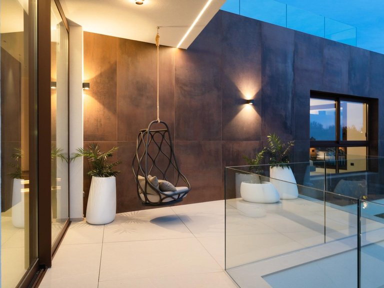 Villa for Sale in Benidorm, Alicante 3