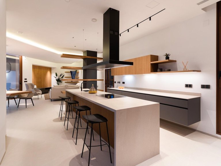 Villa for Sale in Benidorm, Alicante 4
