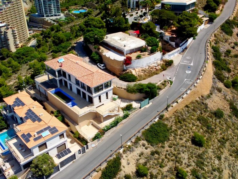 Villa for Sale in Benidorm, Alicante 8