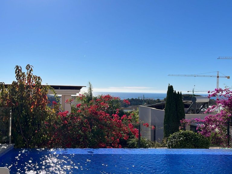 Villa for Sale in Finestrat, Alicante 1