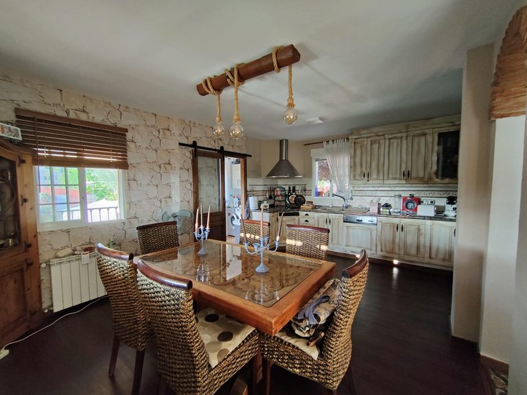 Villa for Sale in La Nucía, Alicante 5