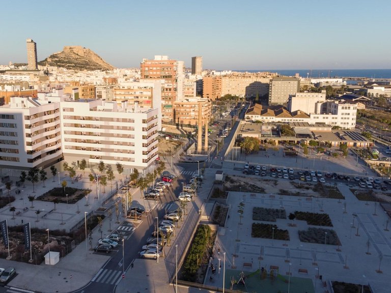 Apartment for Sale in Alicante, Alicante 3