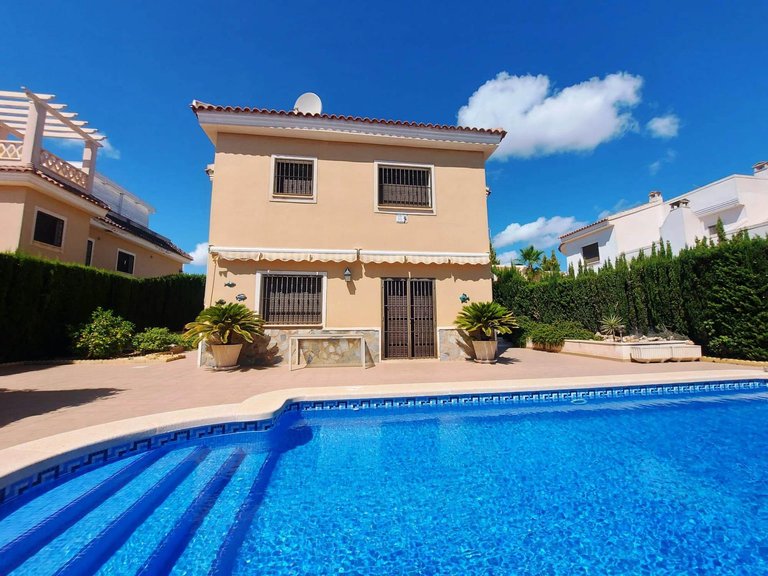 Villa for Sale in Ciudad Quesada, Alicante 8