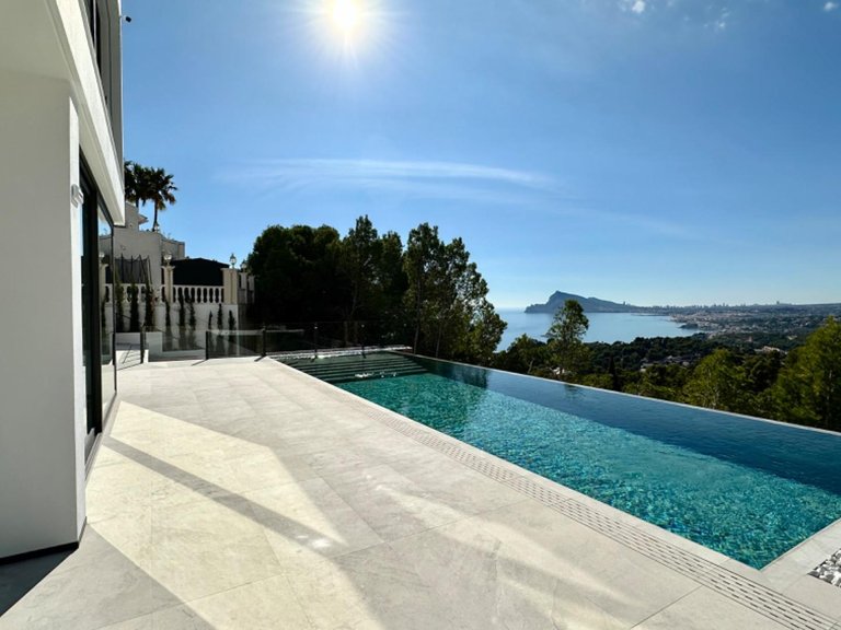 Villa for Sale in Altea, Alicante 10